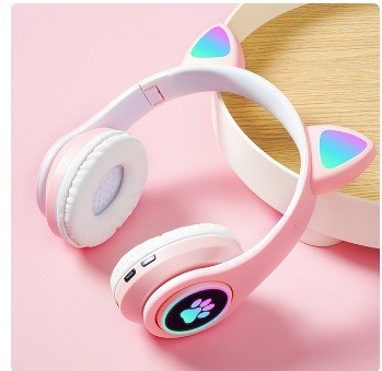 Bluetooth Wireless Childrens Headphones Cat Ear Glow Light - LX-B39B